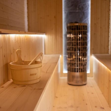 Pensjonat Laworta Ski Ustrzyki Dolne Exteriör bild