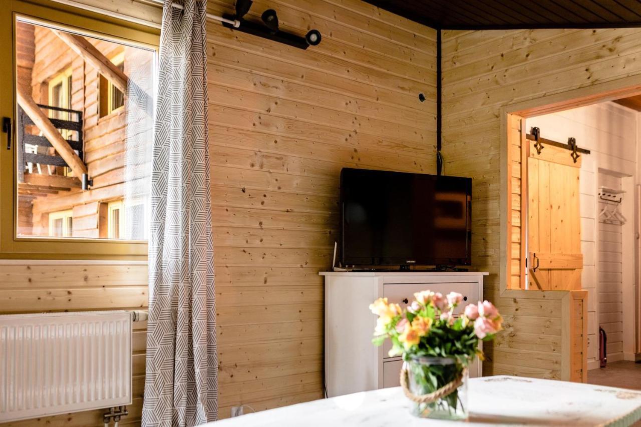 Pensjonat Laworta Ski Ustrzyki Dolne Exteriör bild